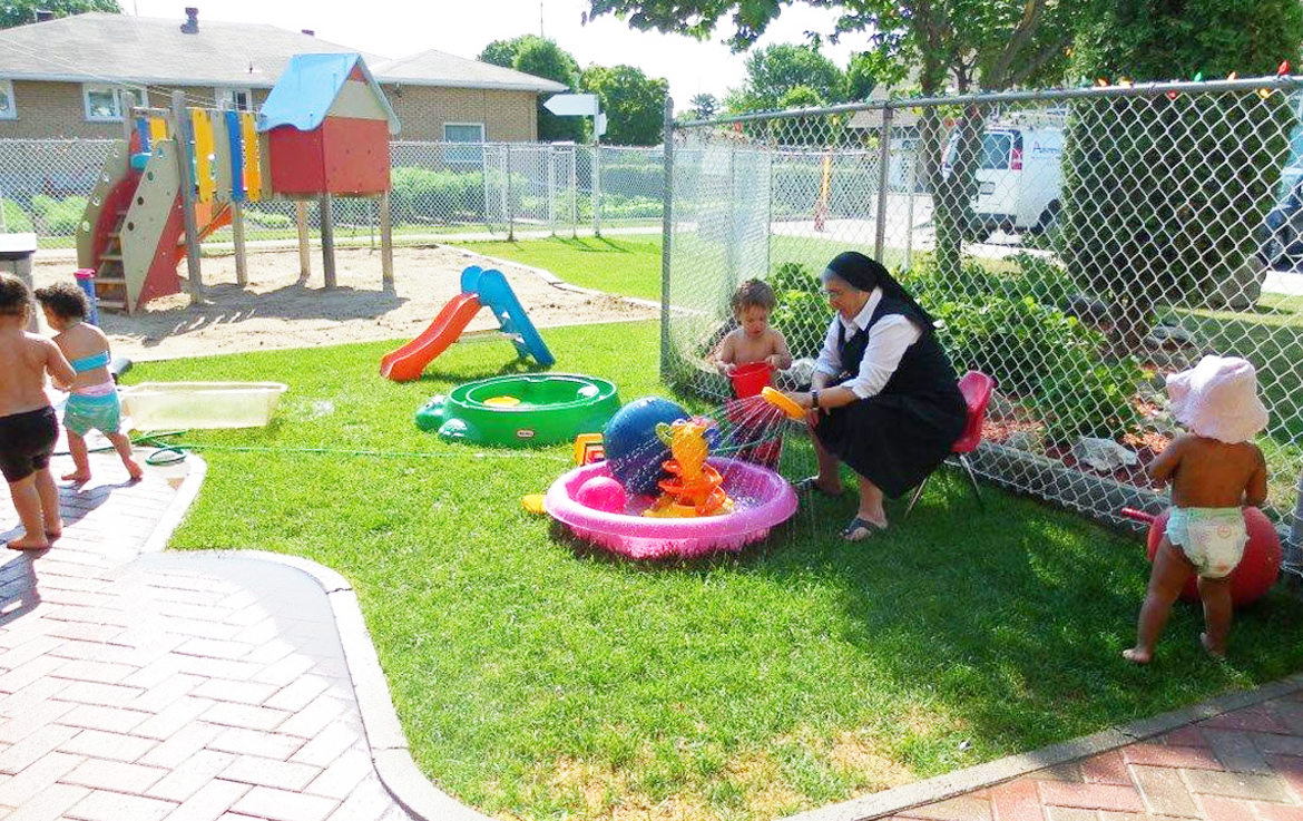 Providence French Preschool outdoor activities